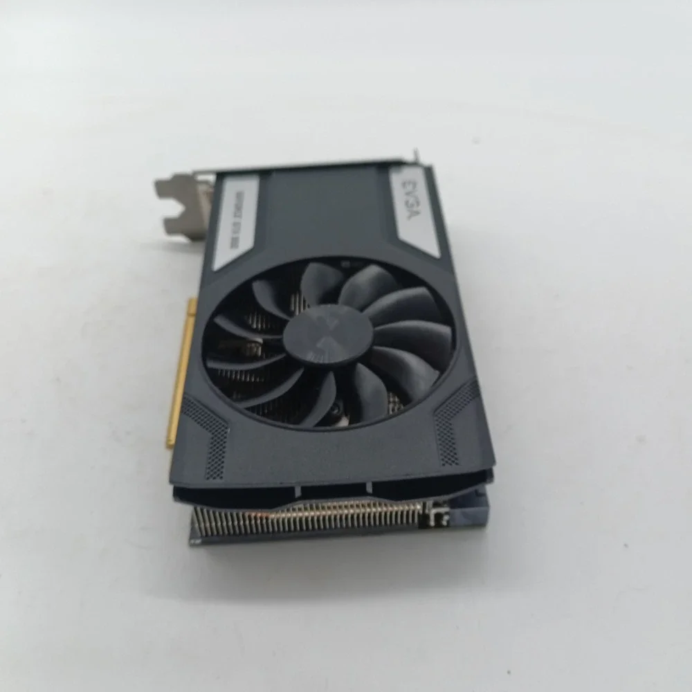 EVGA NVIDIA GeForce GTX 960 SC 2GB GDDR5 Graphics Card 02G-P4-2962-KR r2